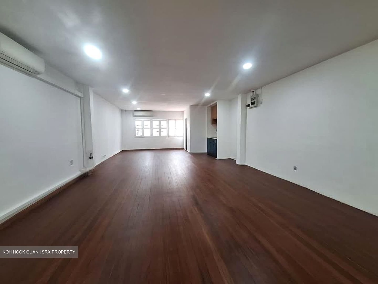 Tras Street (D2), Office #585388821